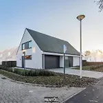 Sailing-large Luxury House In Quiet Location Дом отдыха Ньивпорт