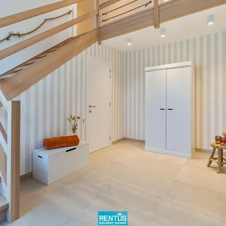 בית נופש Sailing-large Luxury House In Quiet Location