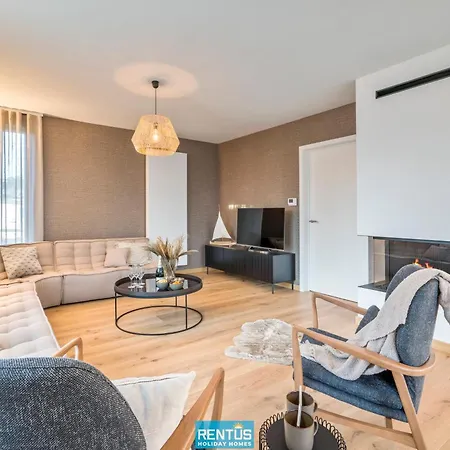 Sailing-large Luxury House In Quiet Location *